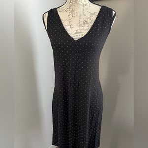 ALFANI Intimates sleeves V neck polka dots black and white night night gown